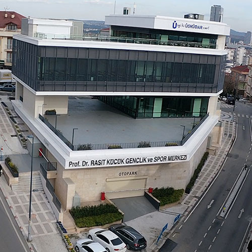 PROF. DR. RAŞİT KÜÇÜK KÜLTÜR VE SPOR MERKEZİ DÜĞÜN SALONU