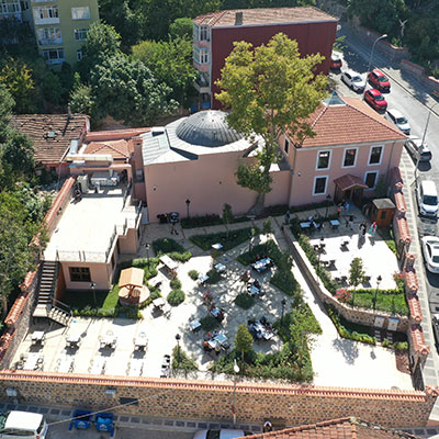 Nevmekân Kuzguncuk